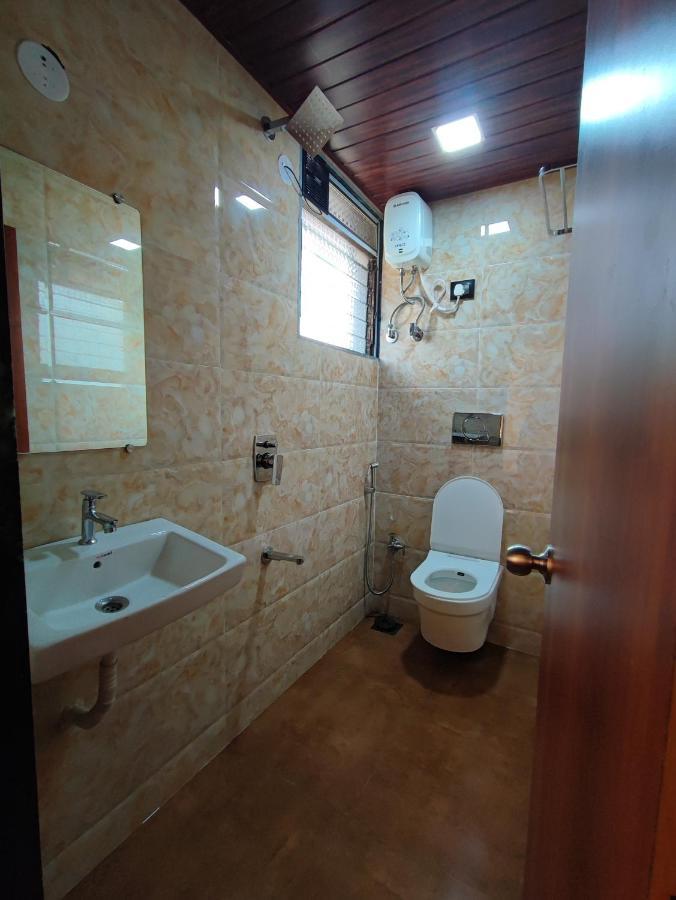 Hotel Starlit Navi Mumbai Buitenkant foto